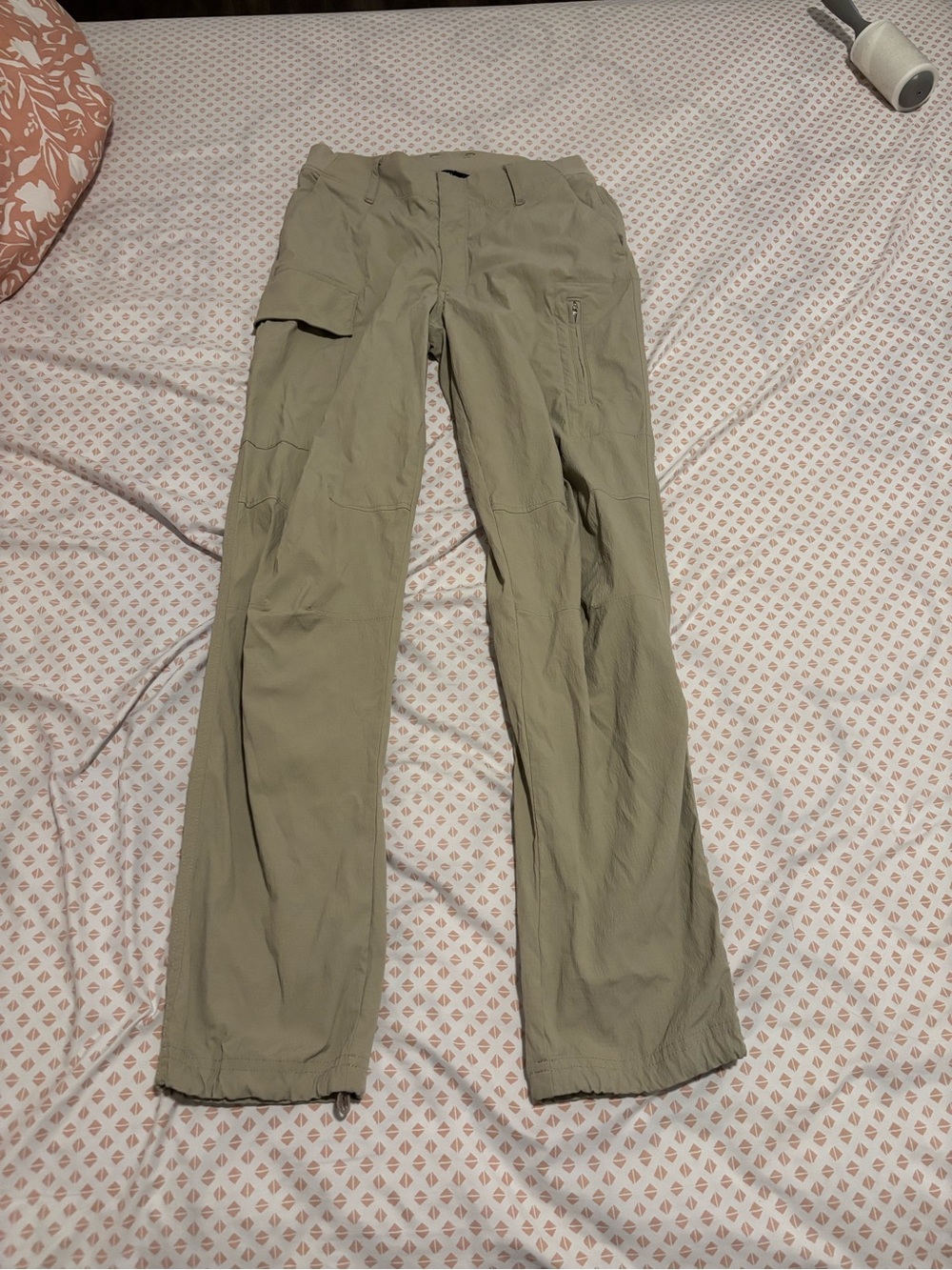 Athleta trekke Women's Cargo Pants